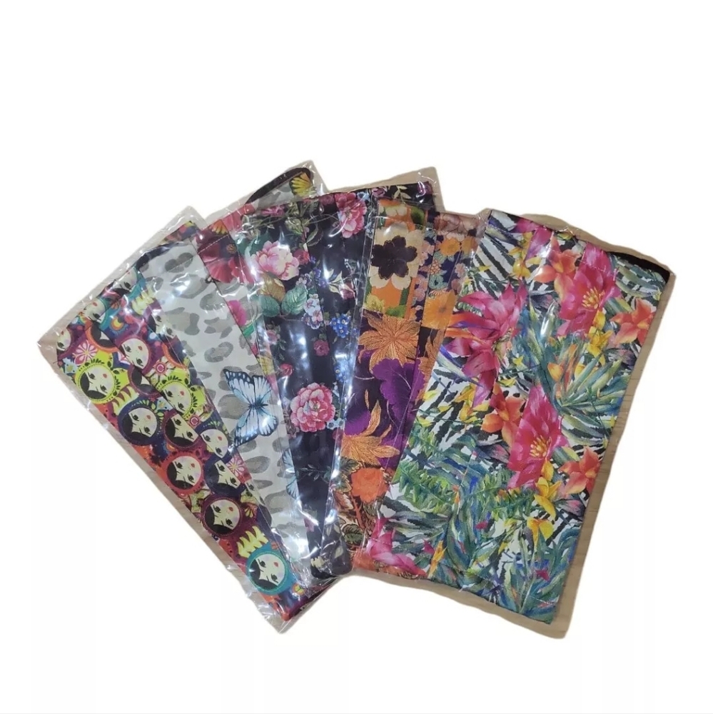 JOHNNY WAS Face Mask Set Pack of ‎ 5 Washable Silk Floral Print New Sealed